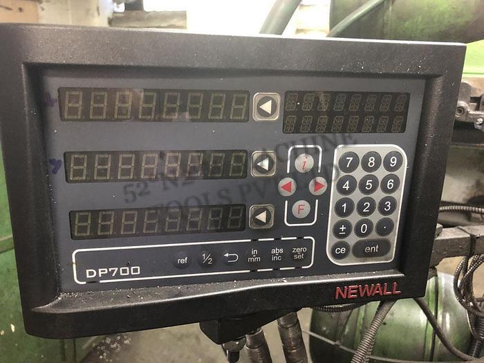 548452