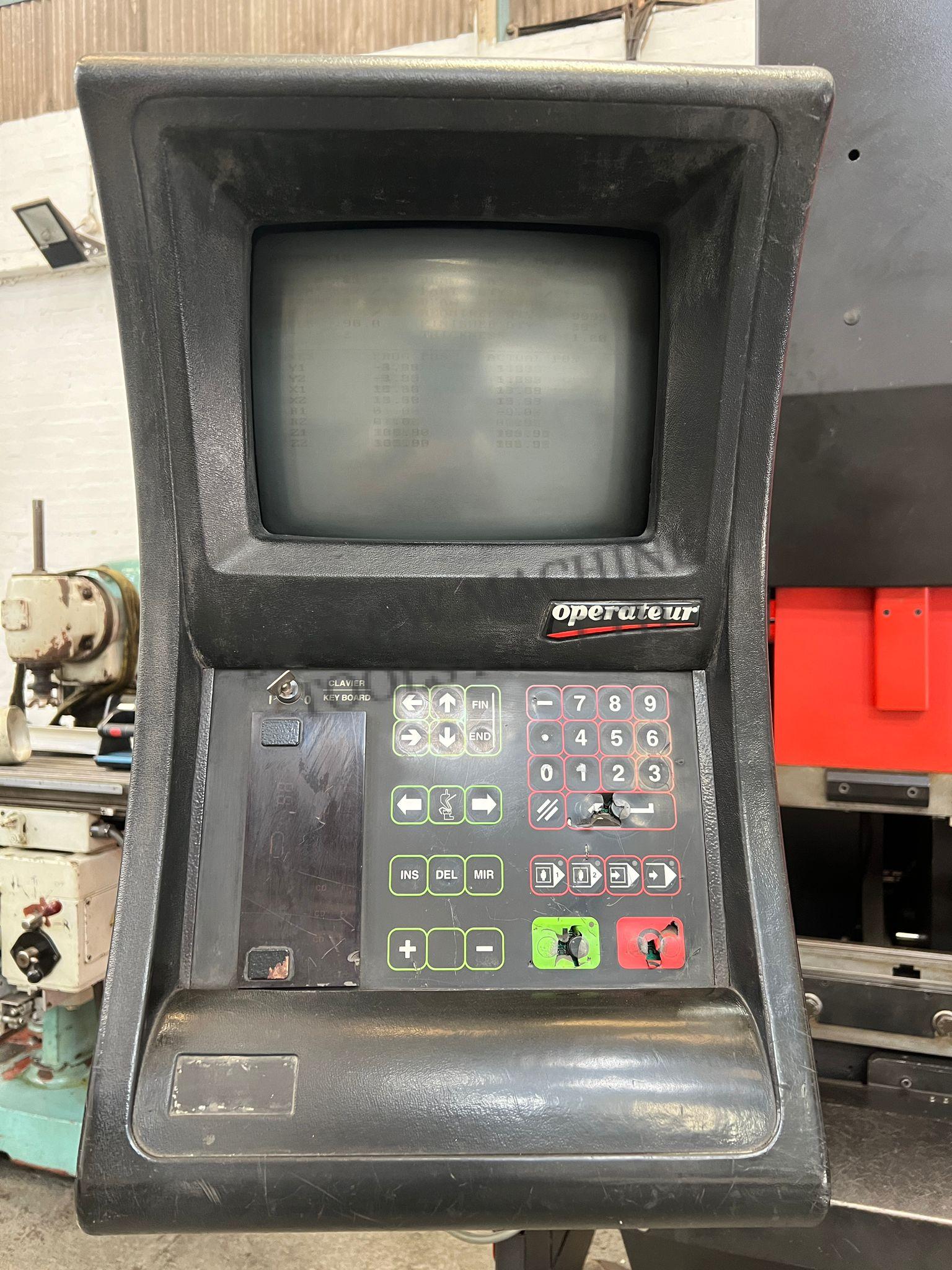 q15