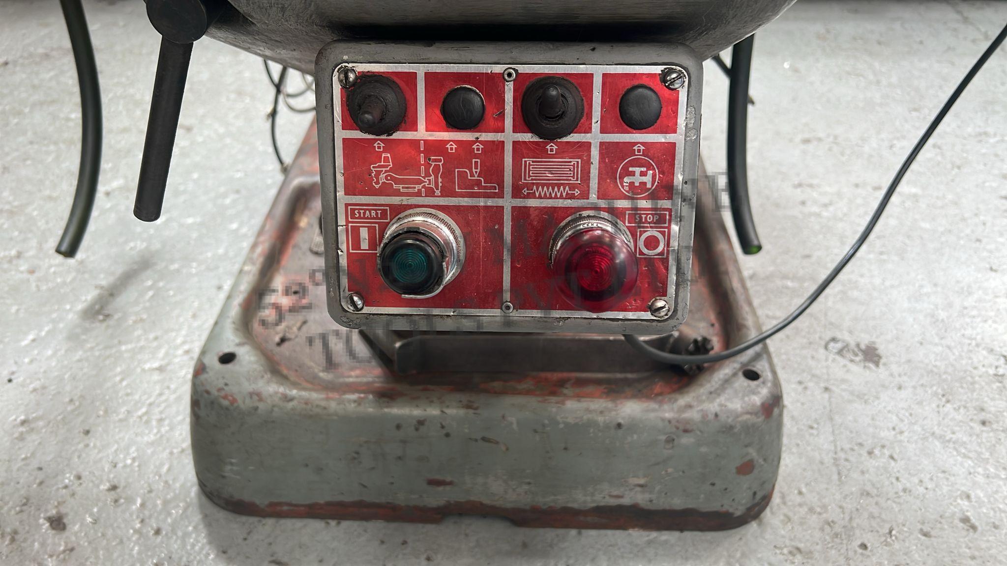 r5